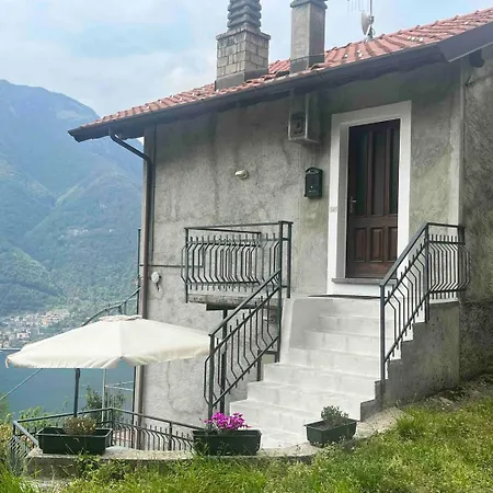 La Casa Di Pozzo Semesterbostad Pognana Lario